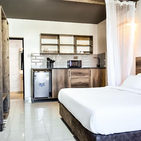 The Ivory Suites 몸바사 외부 사진