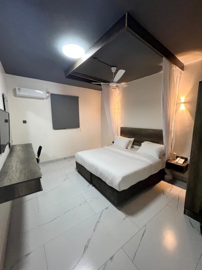 The Ivory Suites 몸바사 외부 사진