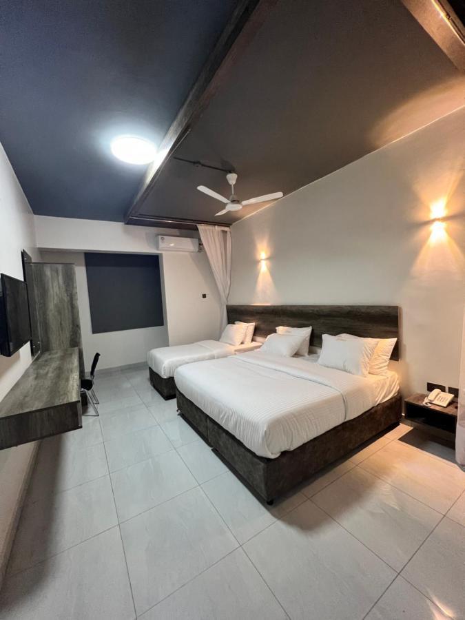 The Ivory Suites 몸바사 외부 사진