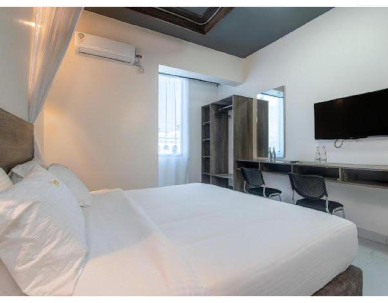 The Ivory Suites 몸바사 외부 사진