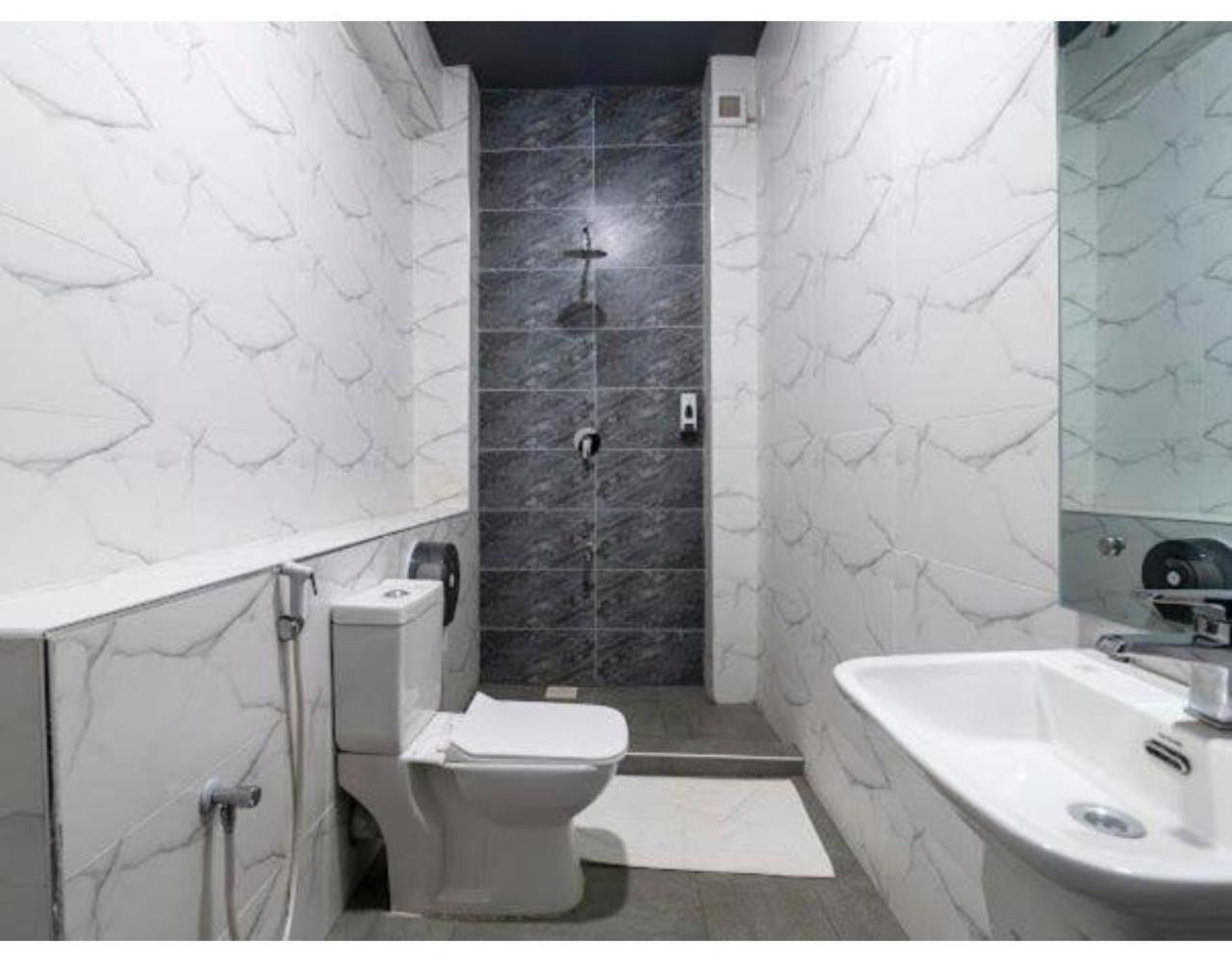 The Ivory Suites 몸바사 외부 사진