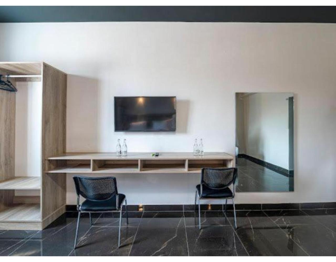 The Ivory Suites 몸바사 외부 사진