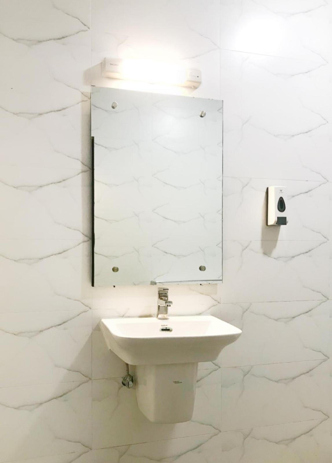 The Ivory Suites 몸바사 외부 사진