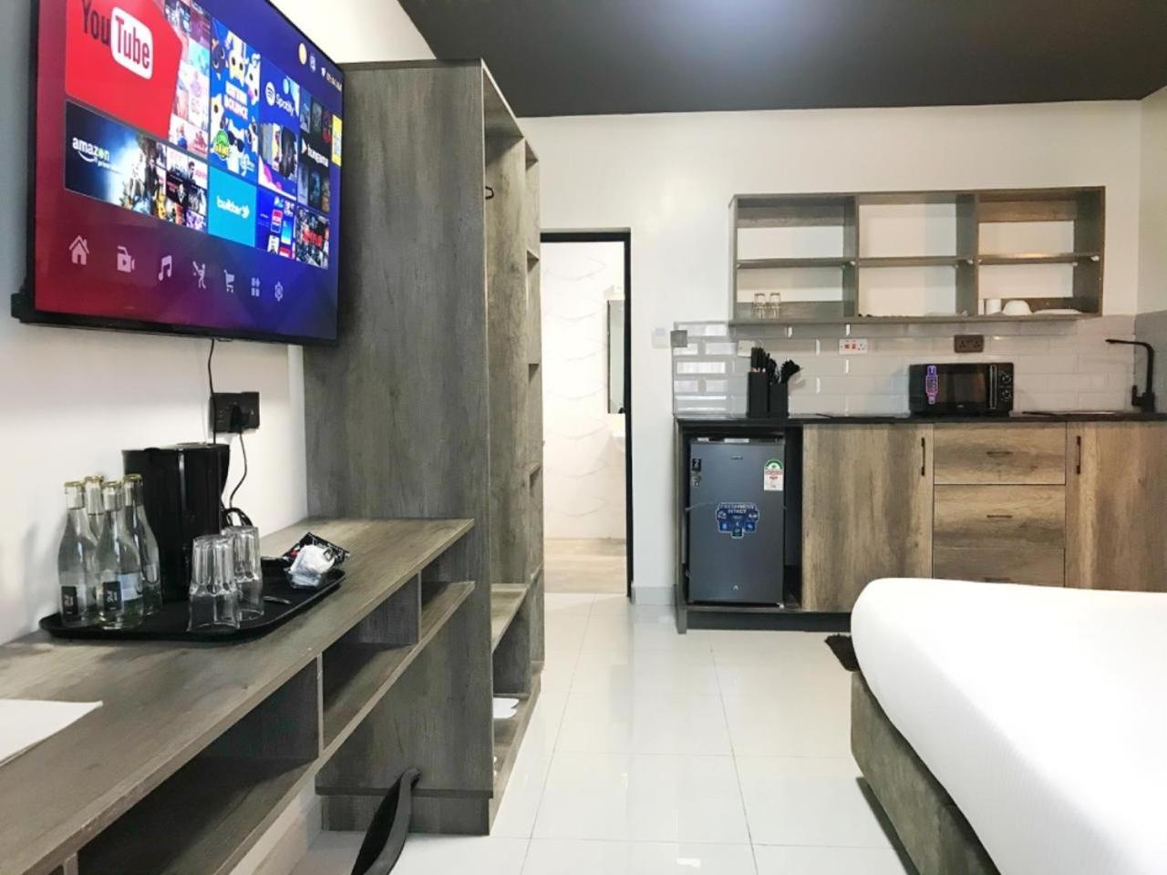 The Ivory Suites 몸바사 외부 사진
